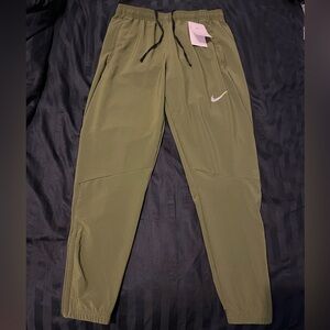 Nike training joggers size Small